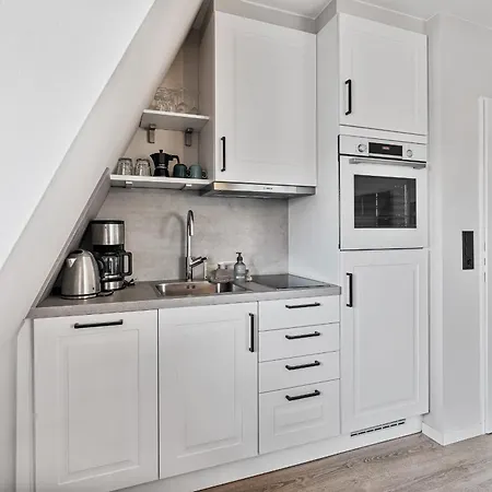 3 Apartment